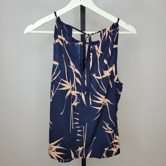 Banana Republic  Top - Picture 3 of 4